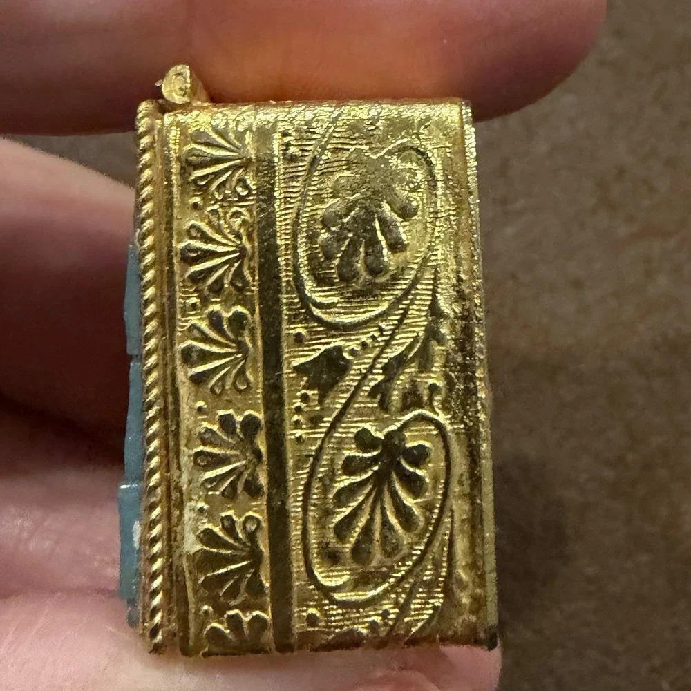 Vintage Italian Micro Mosaic Floral Trinket Pill Box Gold Tone Brass Italy